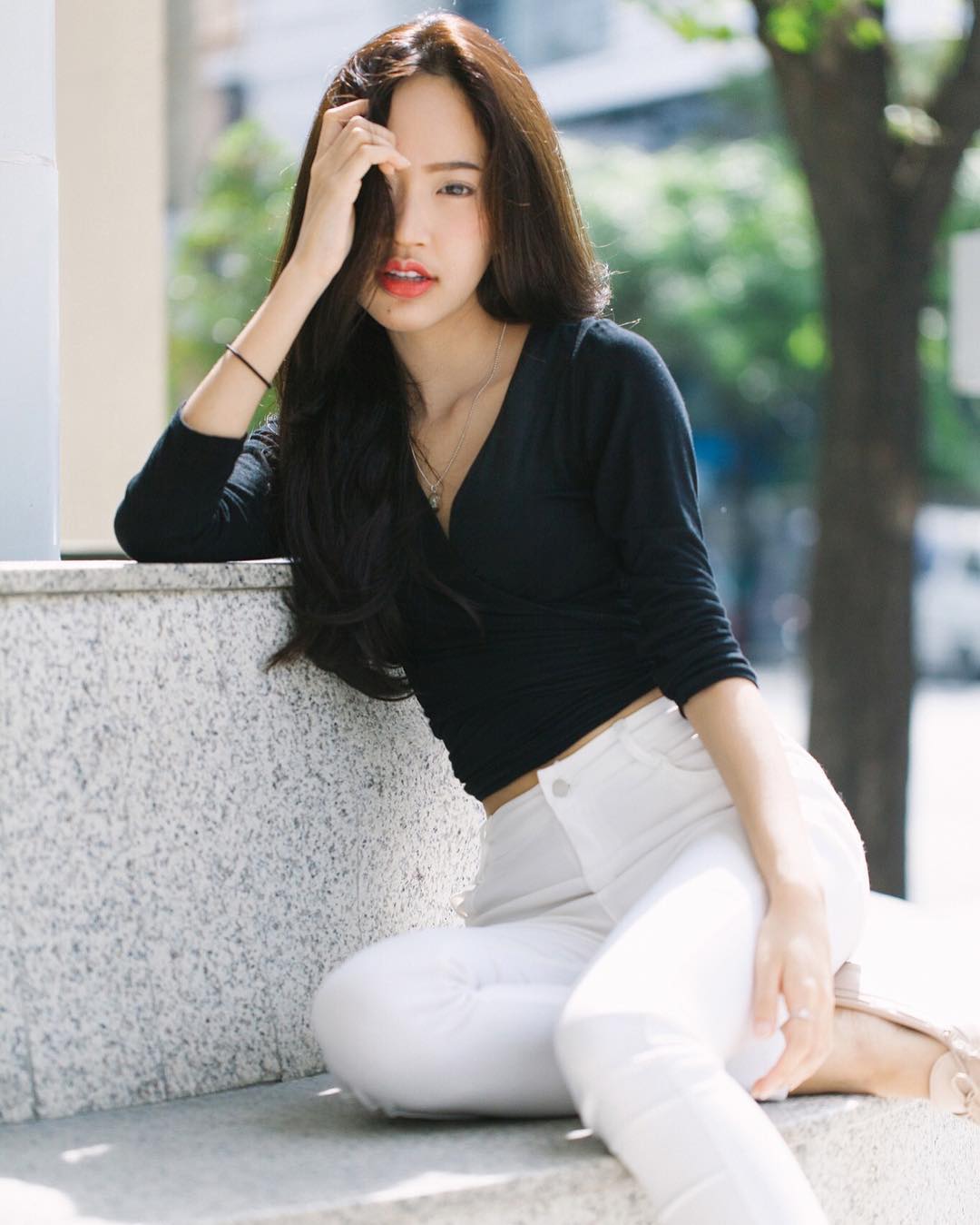 Pravewan Singhato- 泰国高颜值白皙美腿正妹