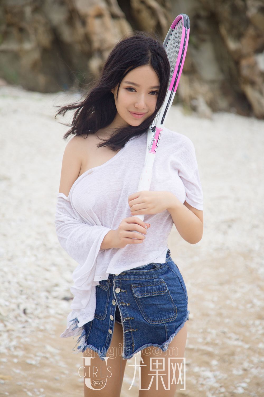 倪叶藤携手艾小青 姐妹花风从海边来