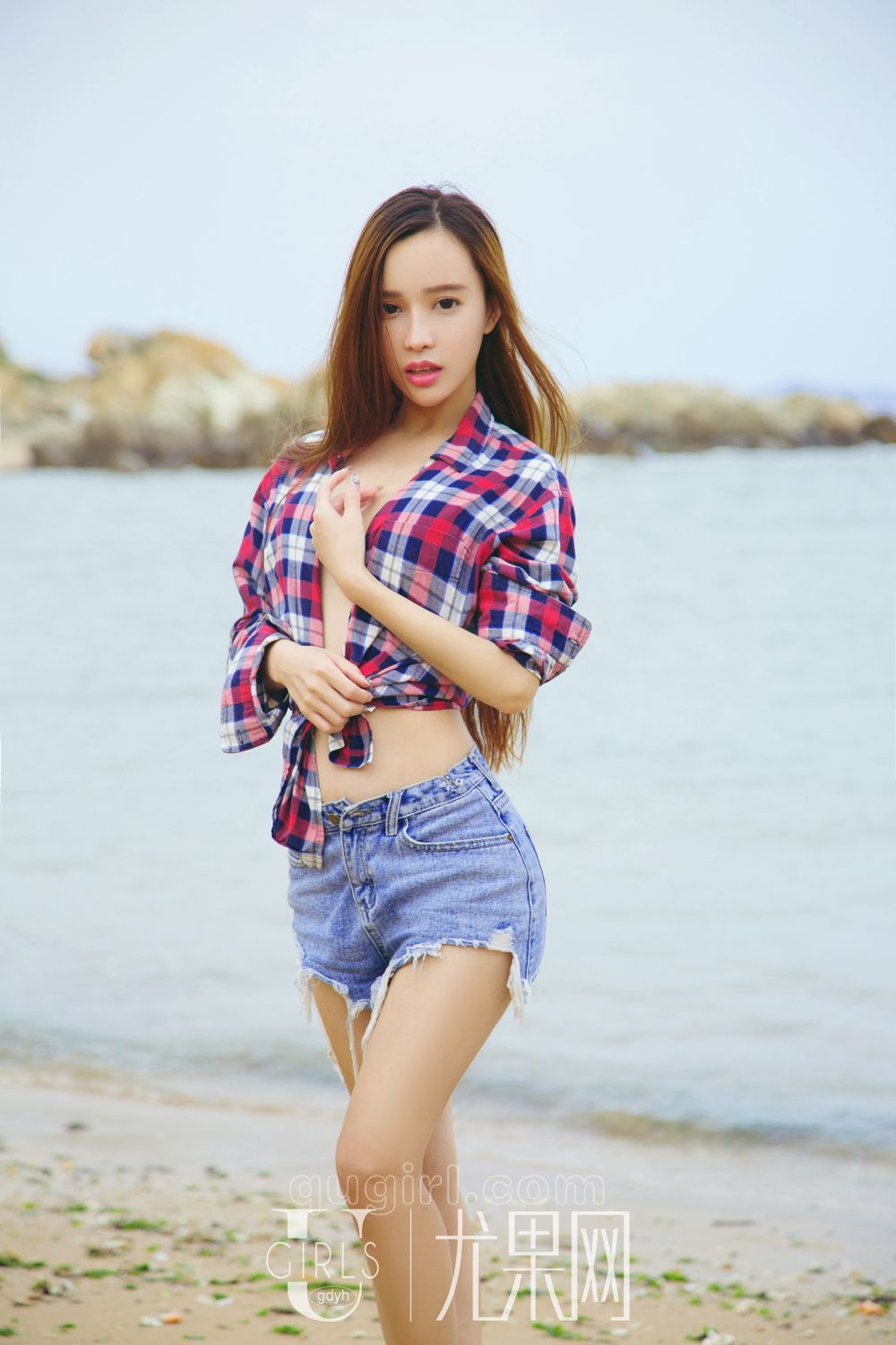 倪叶藤携手艾小青 姐妹花风从海边来