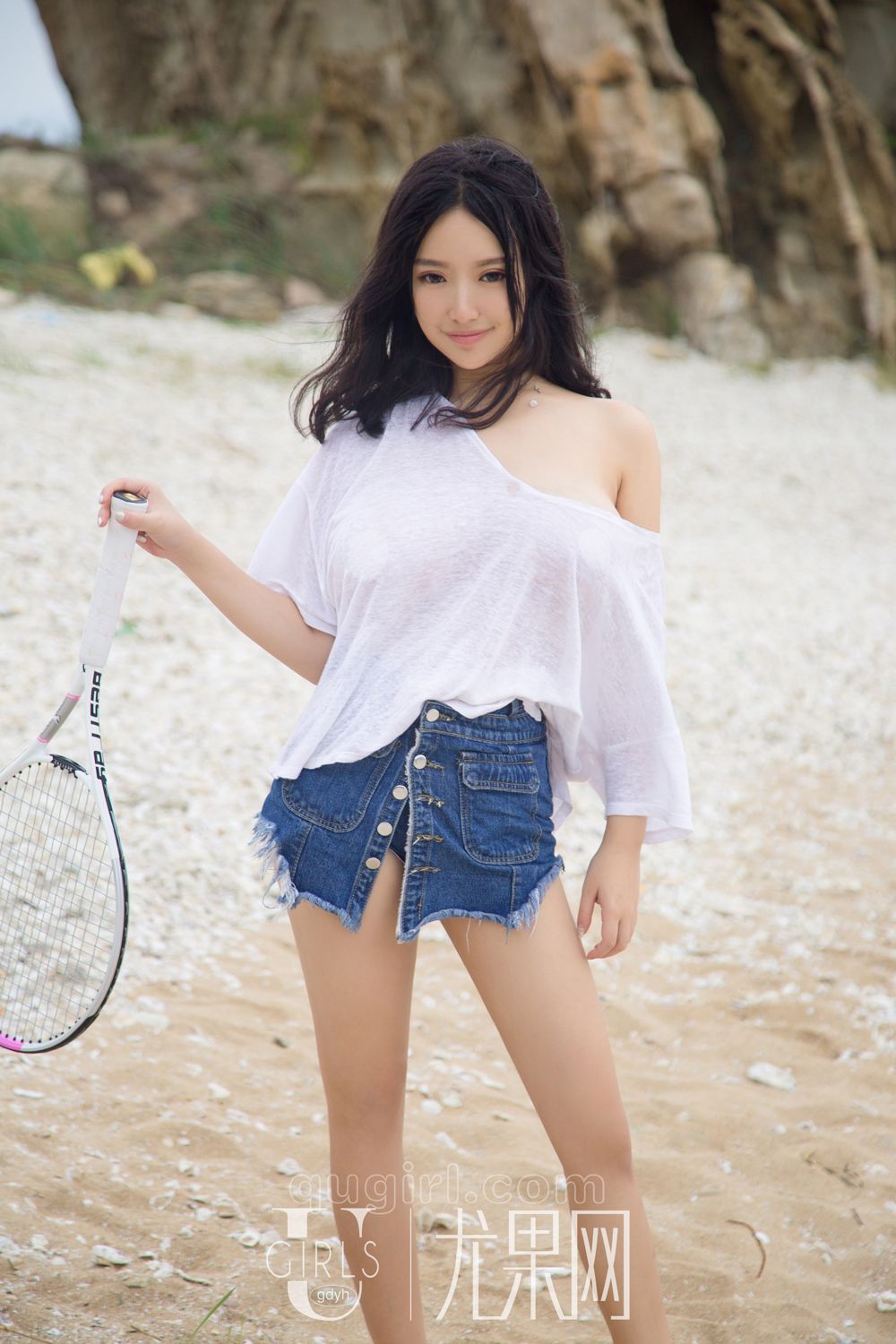倪叶藤携手艾小青 姐妹花风从海边来