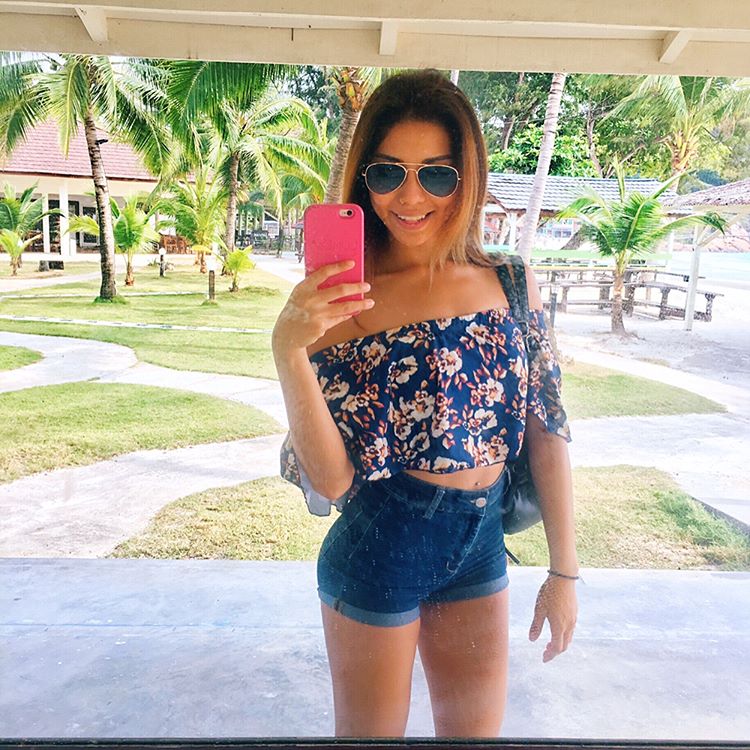 Jazel Lim- 大马翘臀黑美人