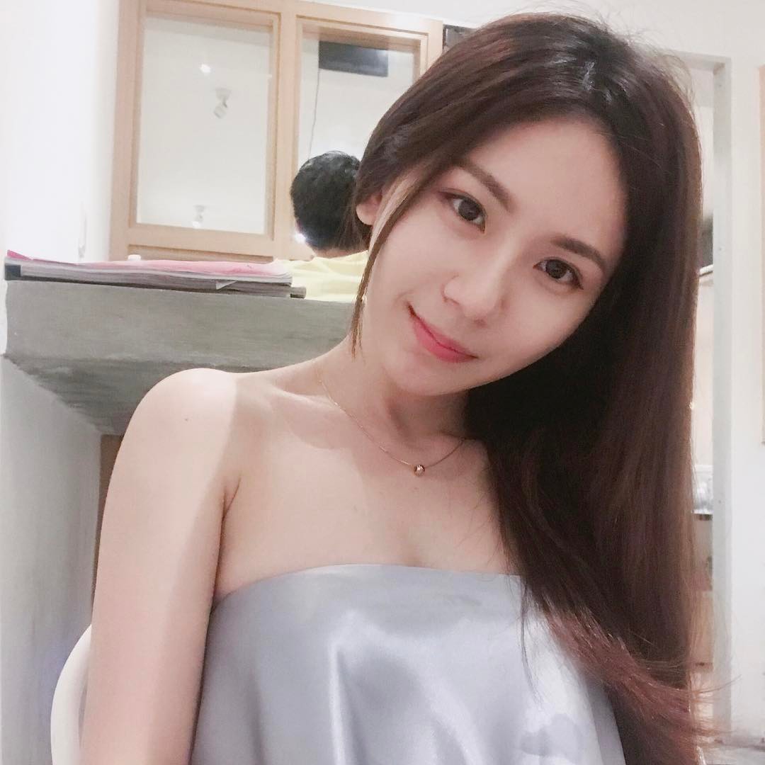 Josephy Li- 大马正妹性感自拍