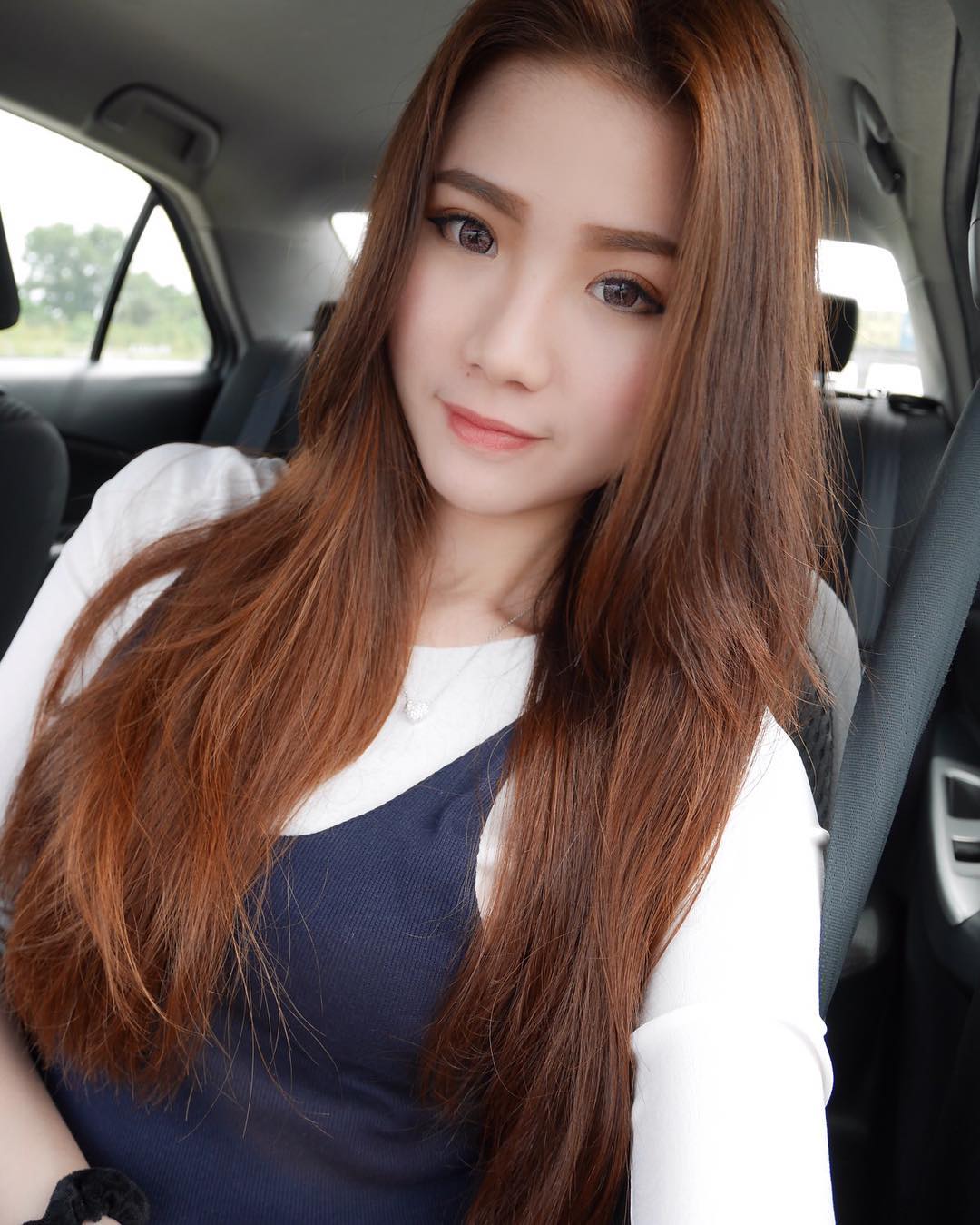 Chia Ying- 长发飘逸空姐私房照