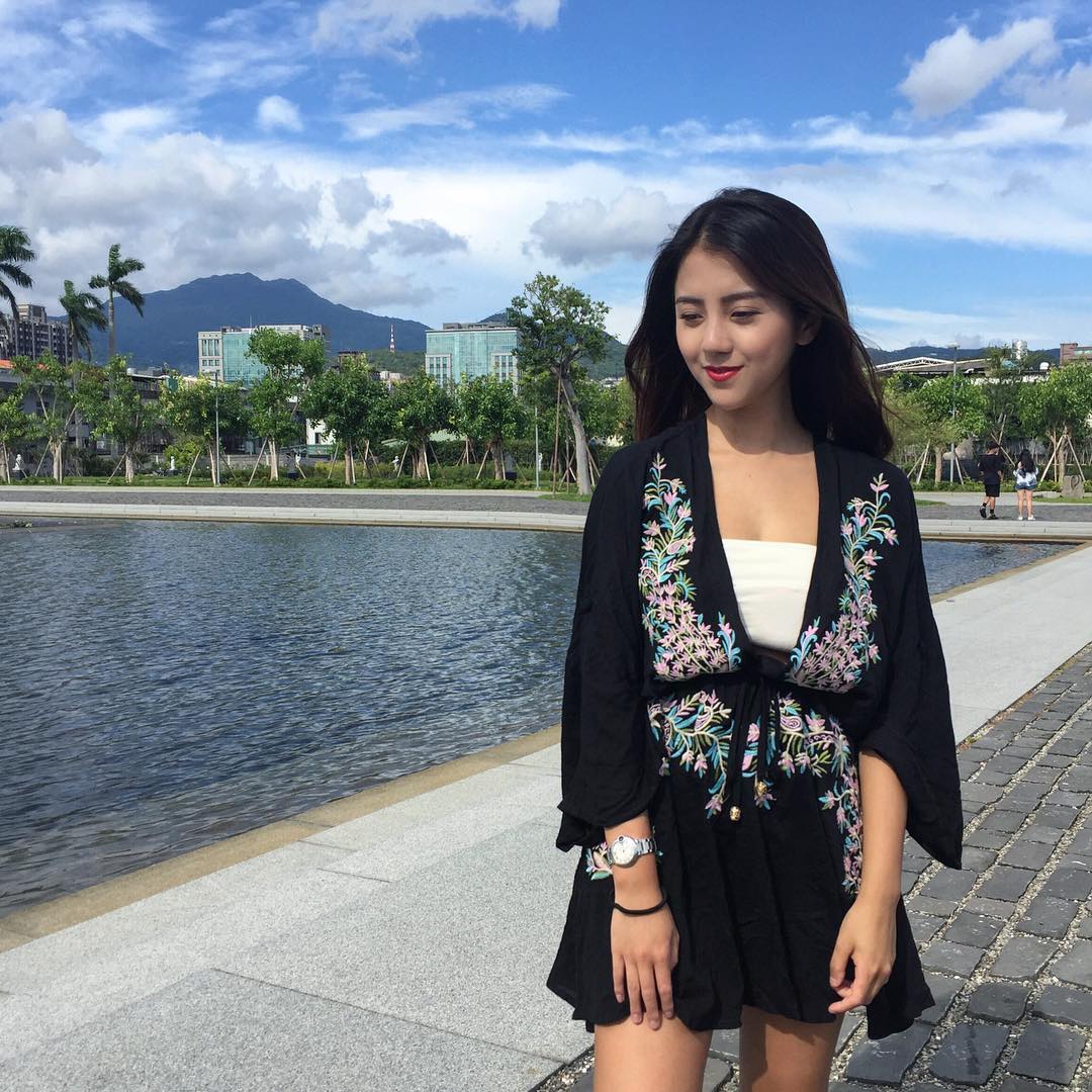 超美混血儿Tia 侧面运动照激似小昆凌