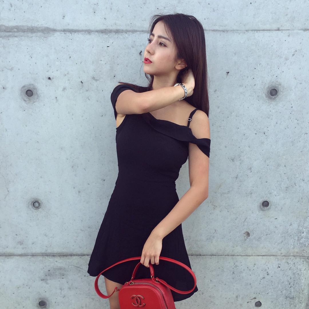 超美混血儿Tia 侧面运动照激似小昆凌