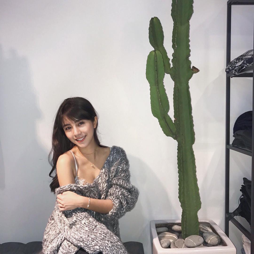 超美混血儿Tia 侧面运动照激似小昆凌