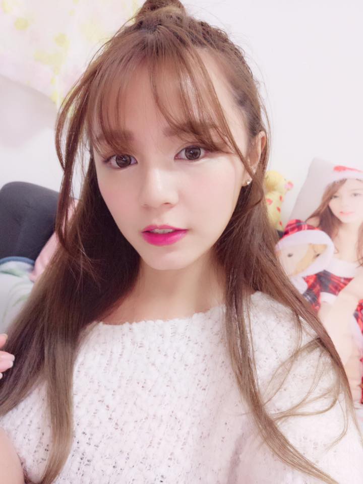 台湾showgirl甜心小亚 养眼妹子私房照