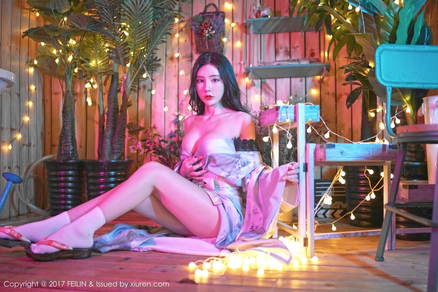 美女主播周于希 半透背心疑似激凸