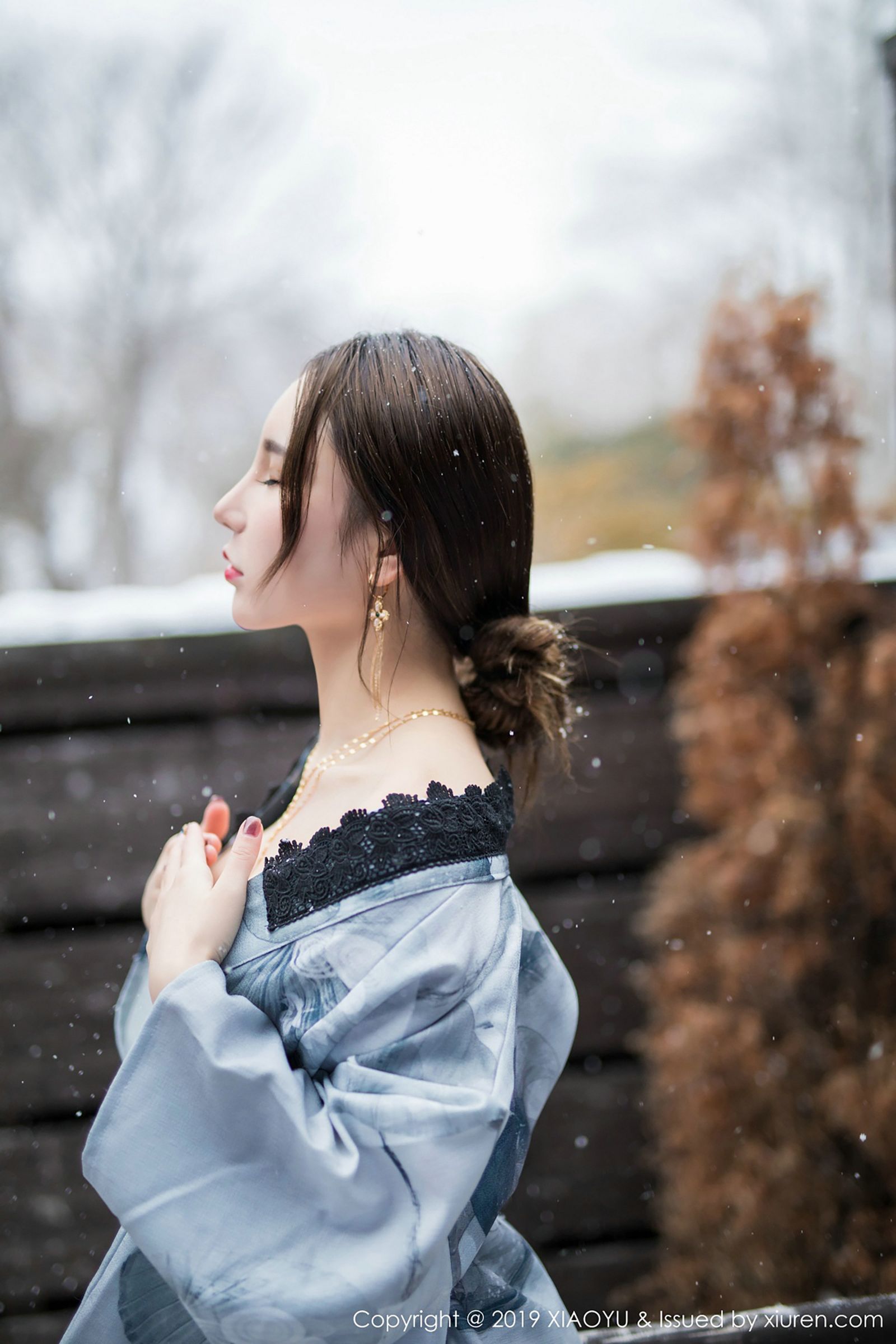 性感女神周于希 雪中佳人娇容绝尘