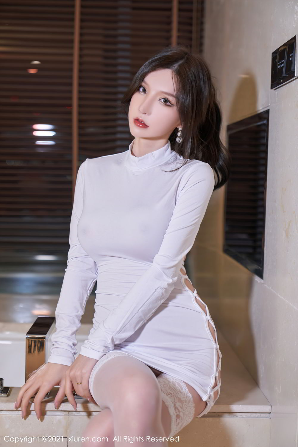 家居女神周于希 浴室中淋漓绽放