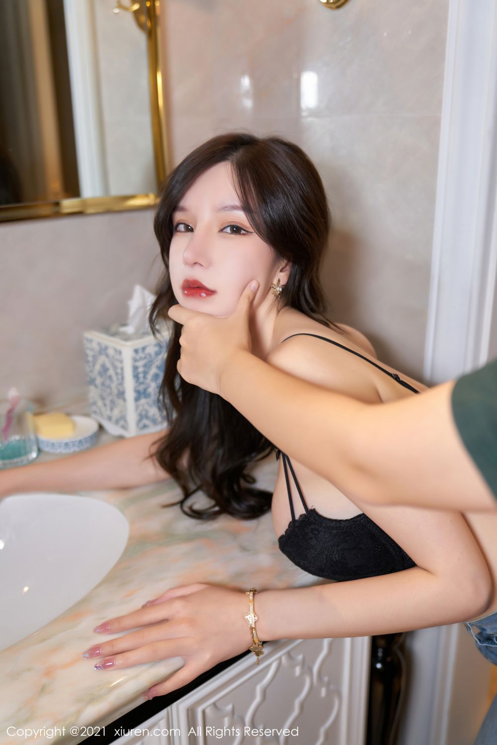 女侦探周于希 剧情主题系列