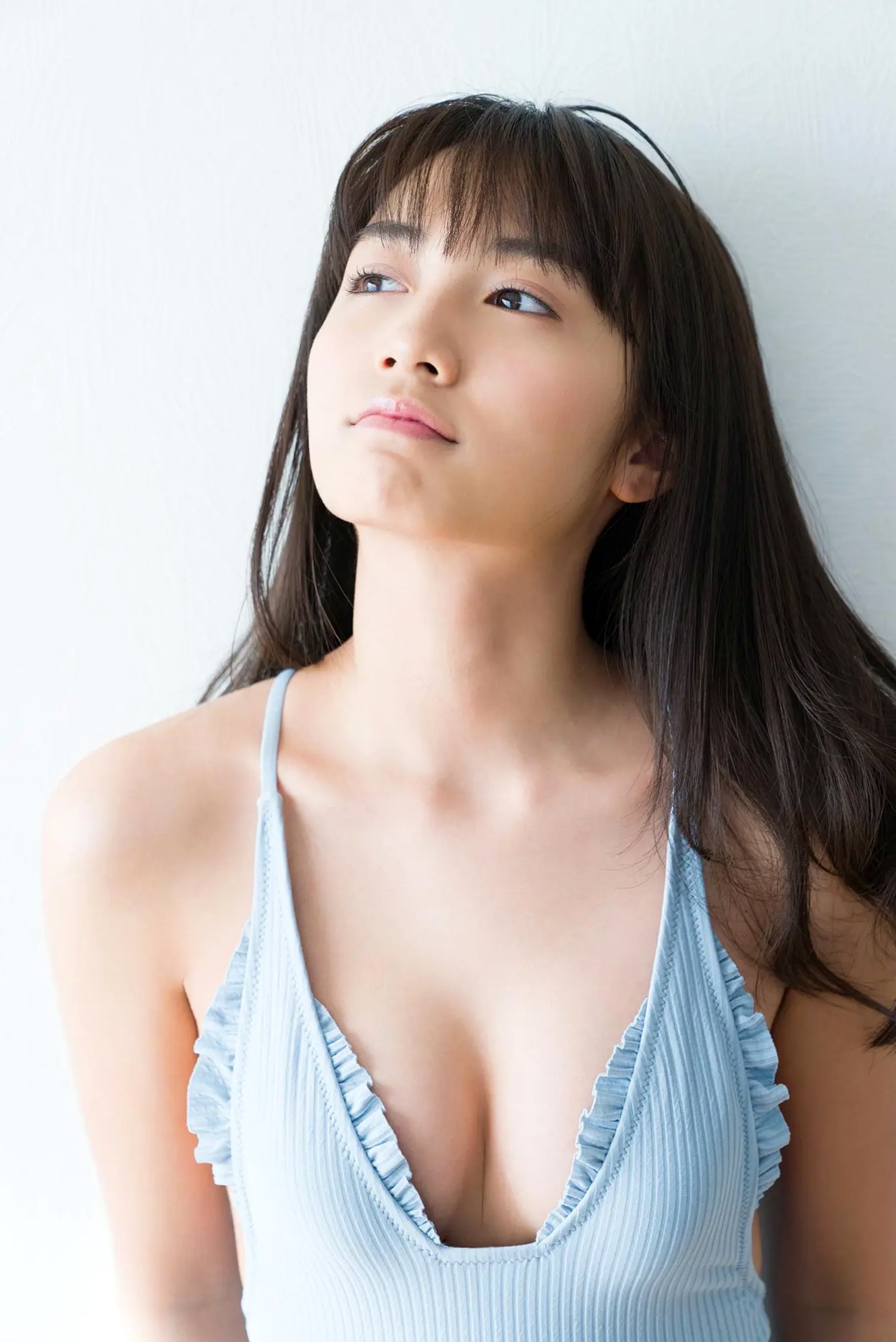 《黒木ひかり - 神的美少女 スピサン グラビアフォトブック》清纯活力运动写真 治愈系甜美画报