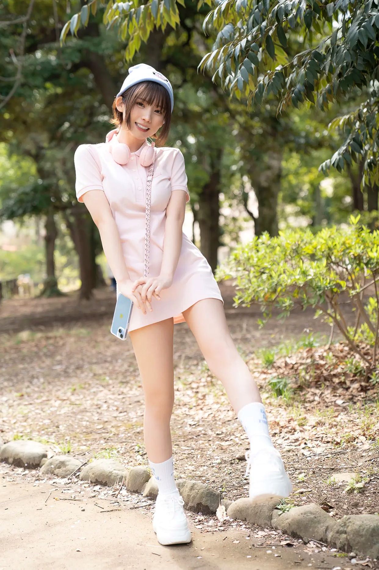 《えなこ - BEST V》日本甜美女神清纯比基尼与家居私房性感写真