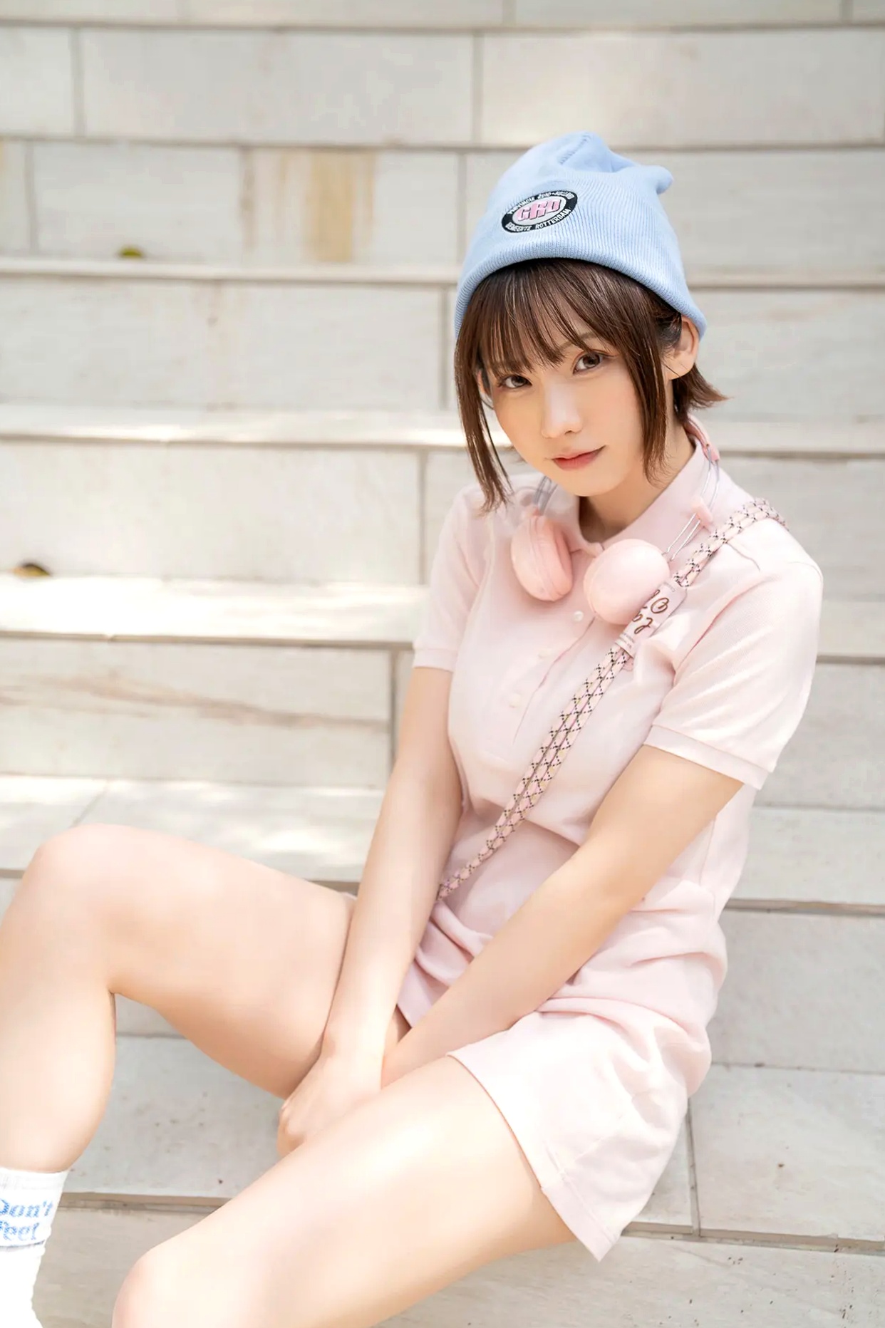 《えなこ - BEST V》日本甜美女神清纯比基尼与家居私房性感写真