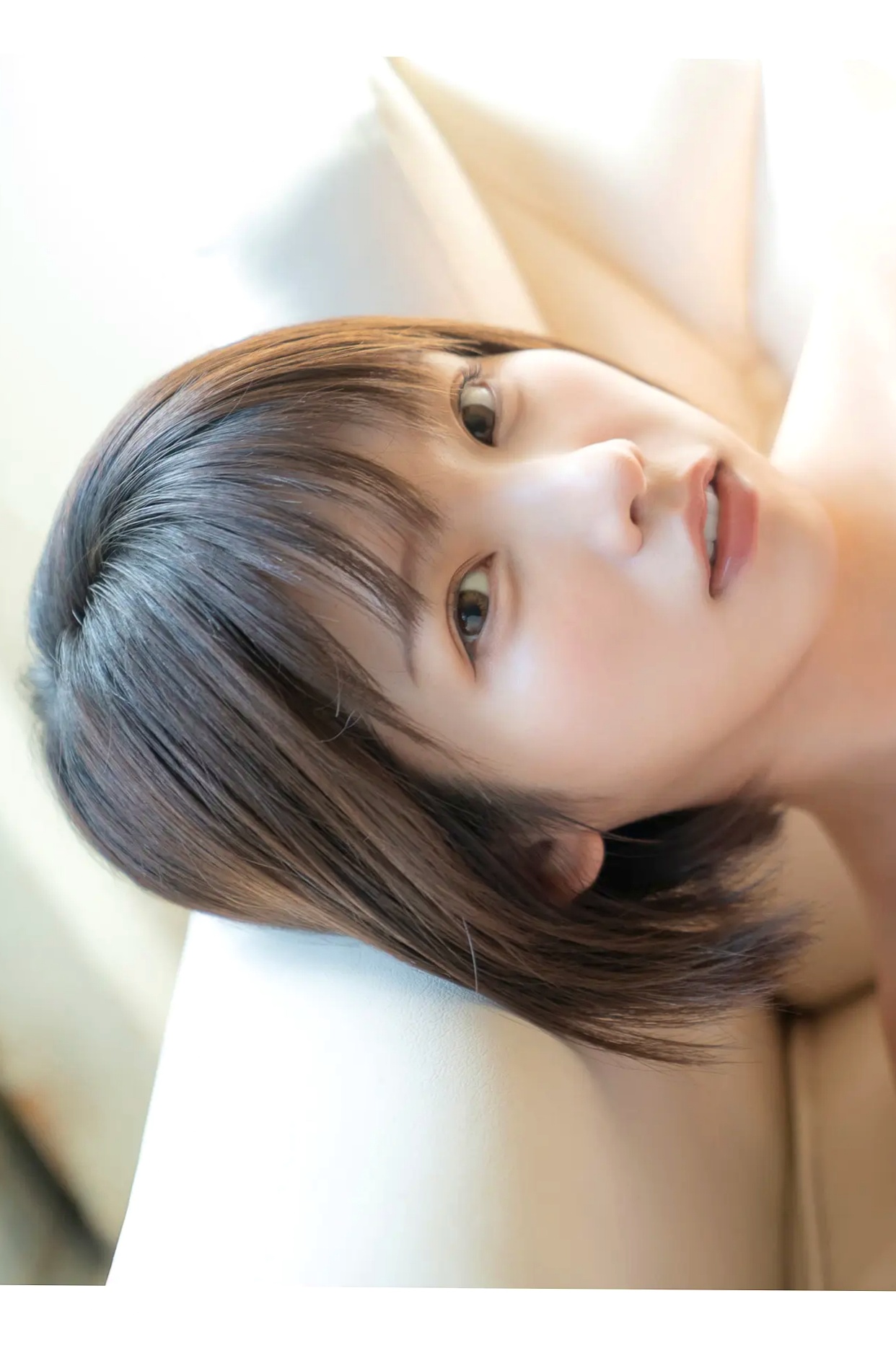 《えなこ - BEST V》日本甜美女神清纯比基尼与家居私房性感写真
