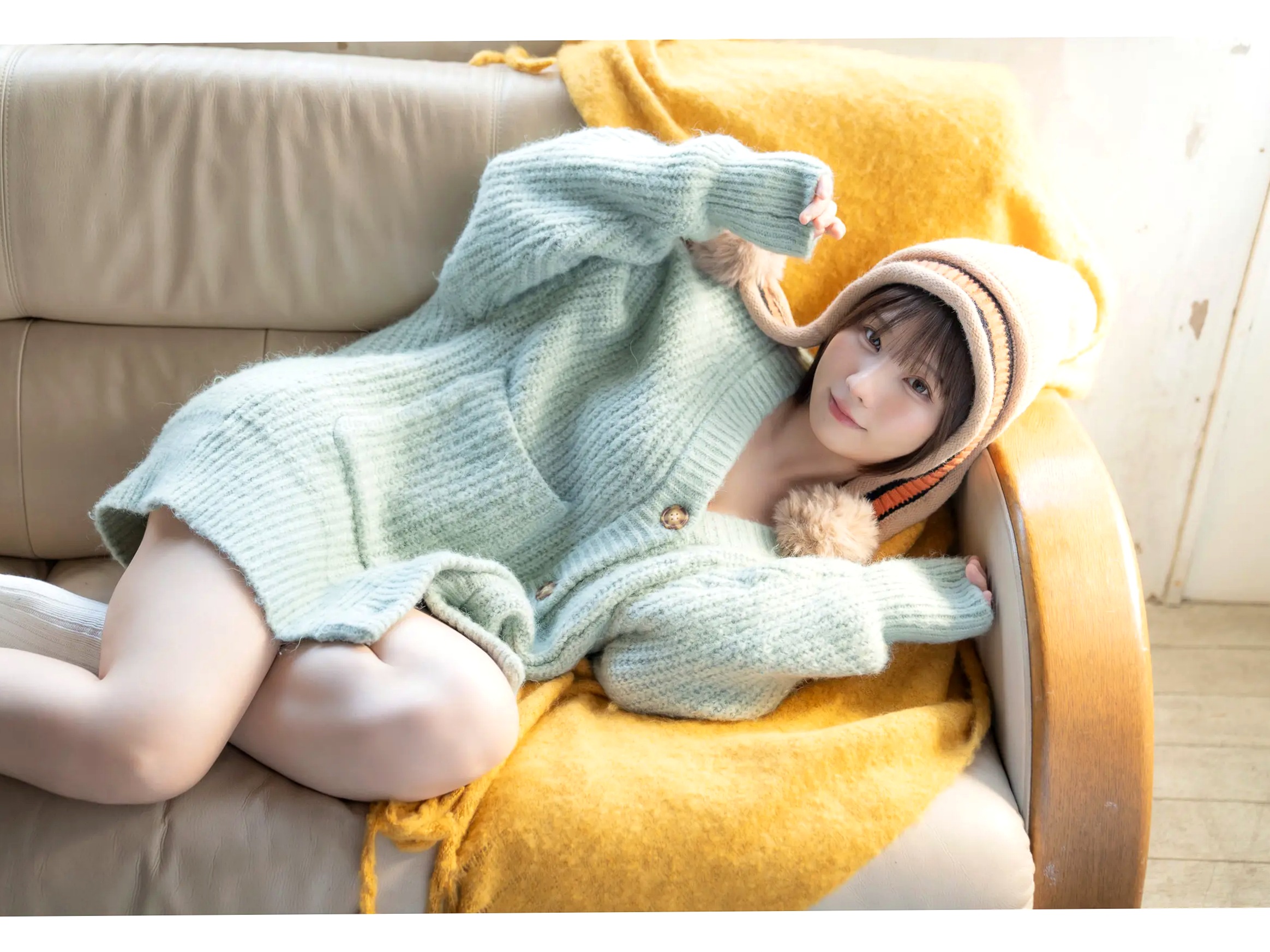 《えなこ - BEST V》日本甜美女神清纯比基尼与家居私房性感写真