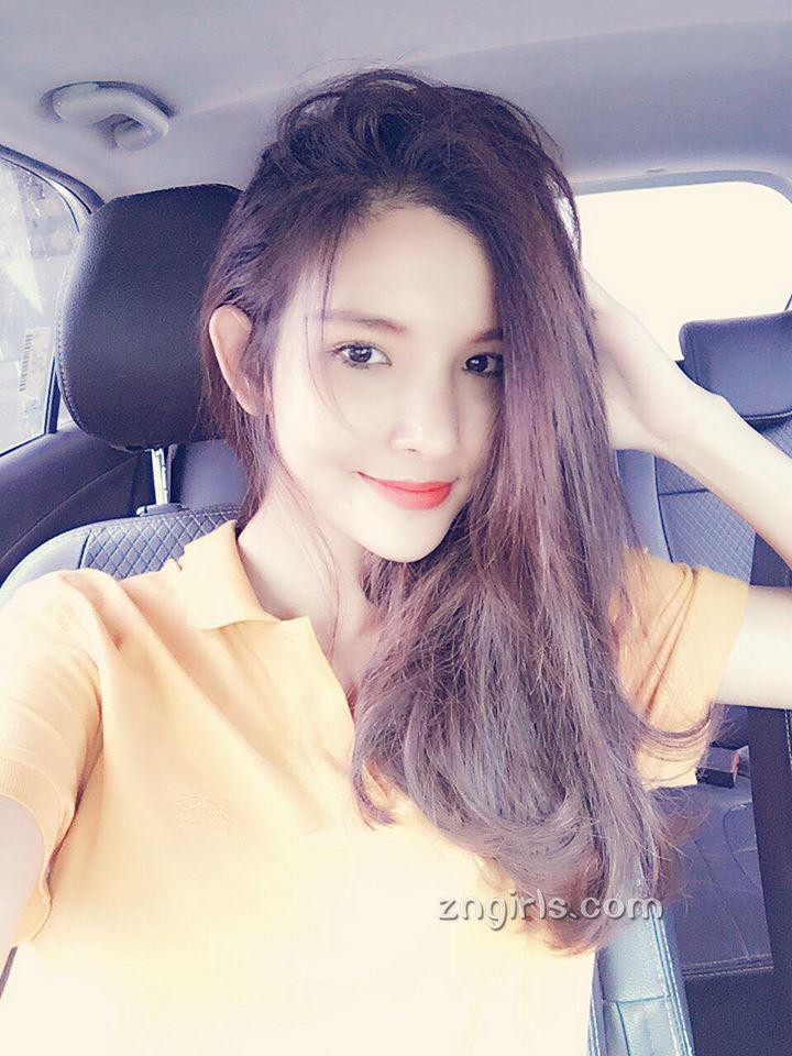 越南正妹Bùi Ngọc 混血五官精致而脱俗
