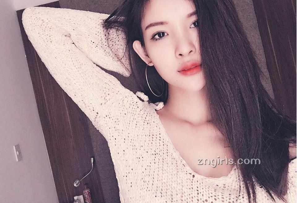 越南正妹Bùi Ngọc 混血五官精致而脱俗