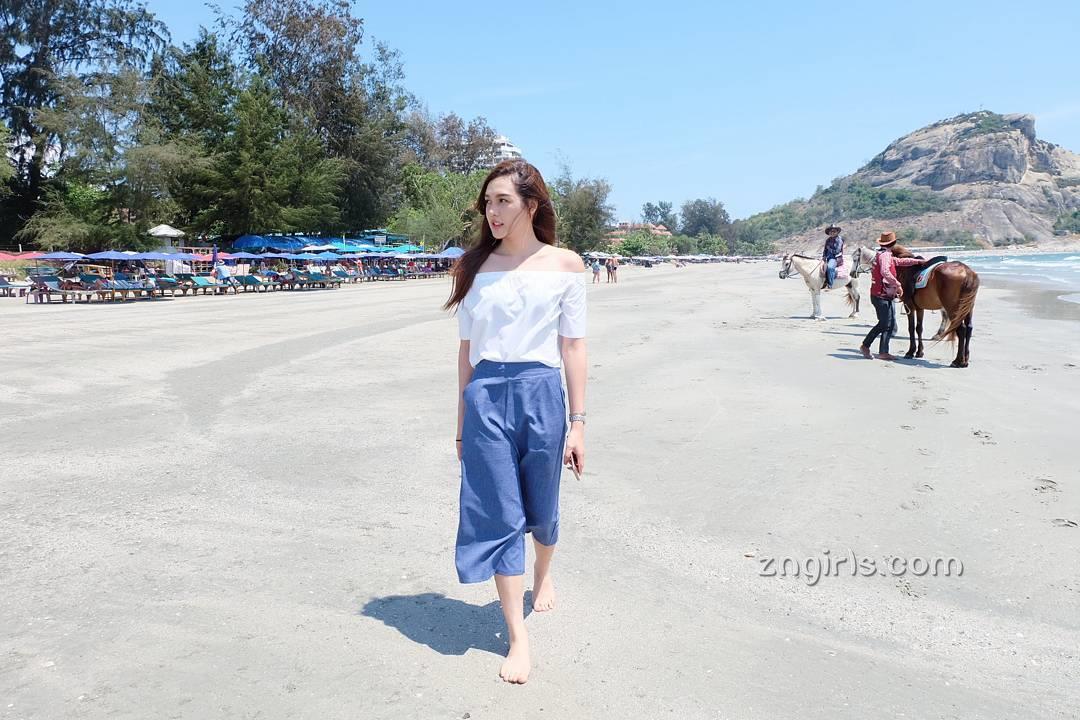 Pichyada Chatkamjaroen 清纯派泰国女星私房写真
