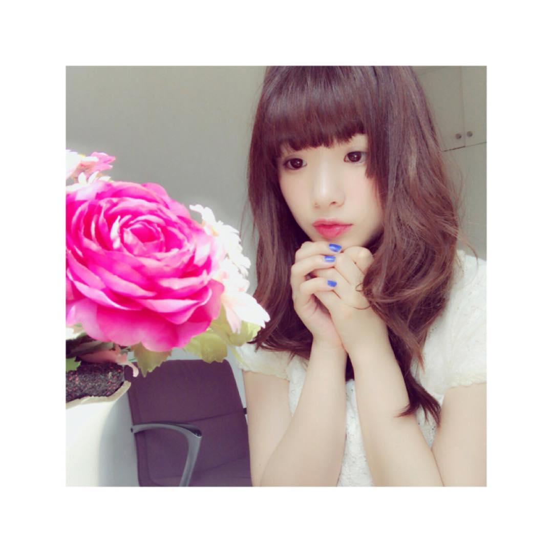 清纯美女满川晴月 稚嫩萝莉私房照