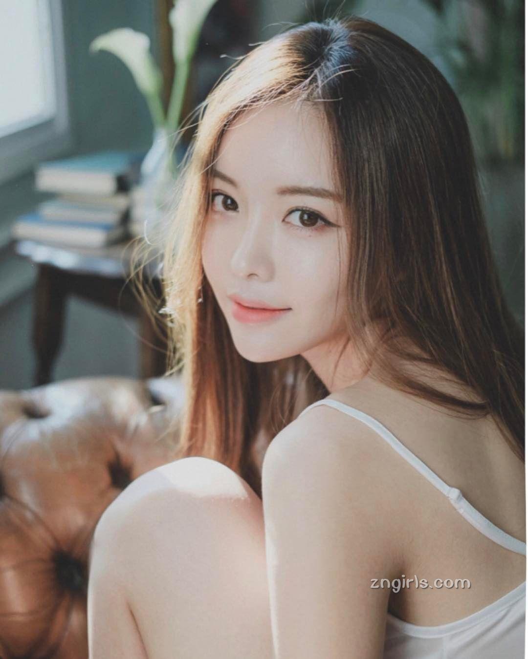 韩国大眼模特진희 萝莉脸蛋姣好身材