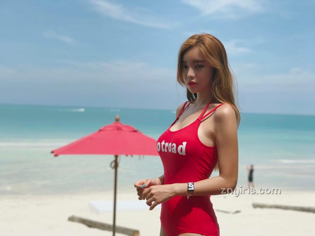 韩国大眼模特진희 萝莉脸蛋姣好身材