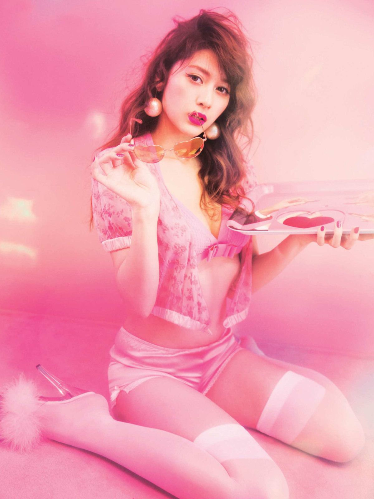Angela芽衣- 2018年週プレNEWS写真