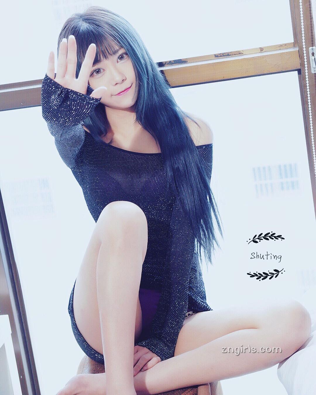 萌系美少女郭紓婷 大眼校花日系风格