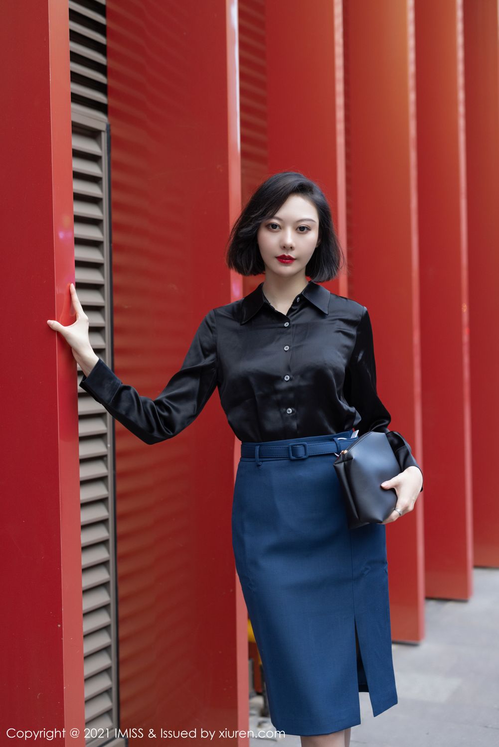 气质美女艺轩 气质袅袅撩人心扉