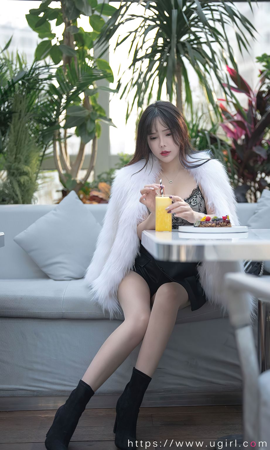 艾小青的午间香茶 又甜又美的迷人精