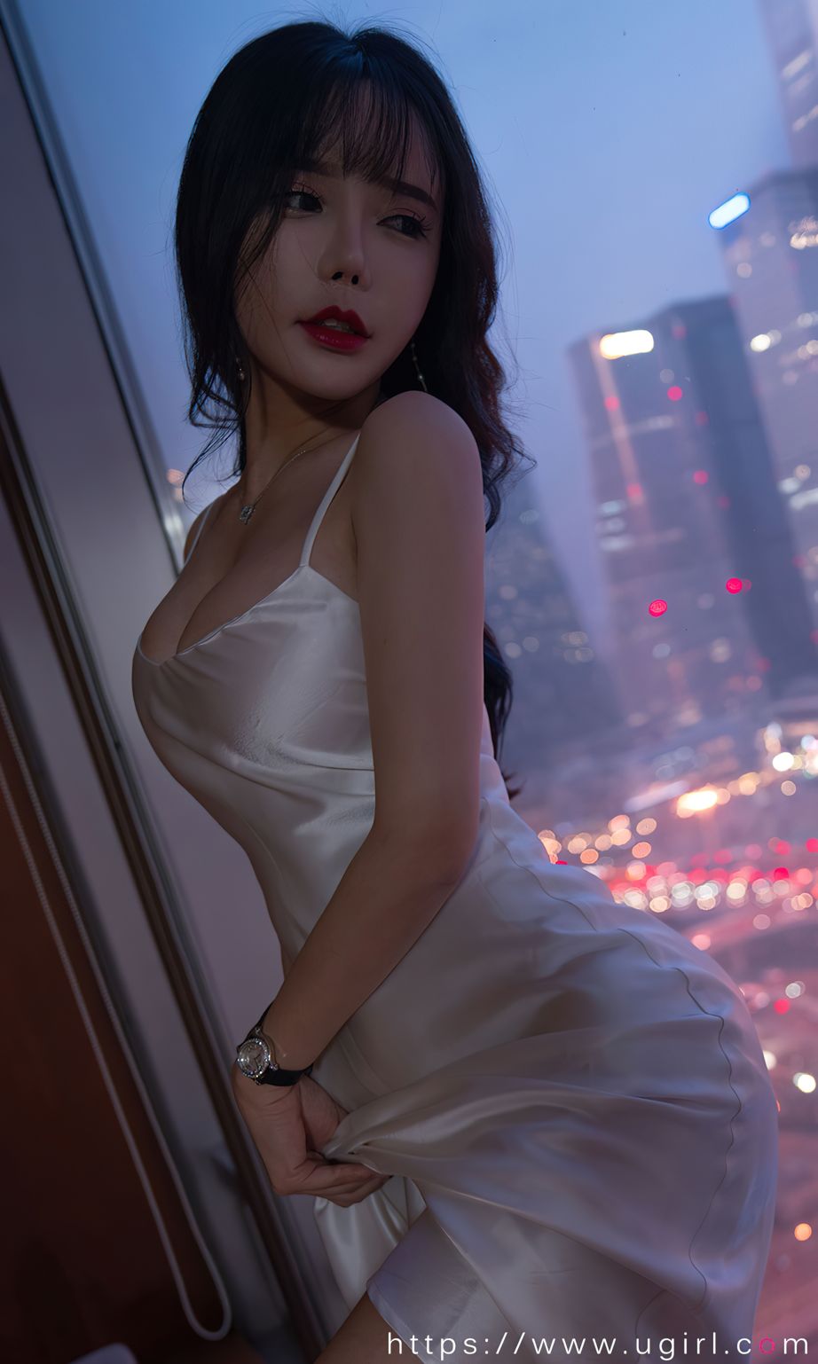 艾小青暮色将晚 行也思君坐也思君