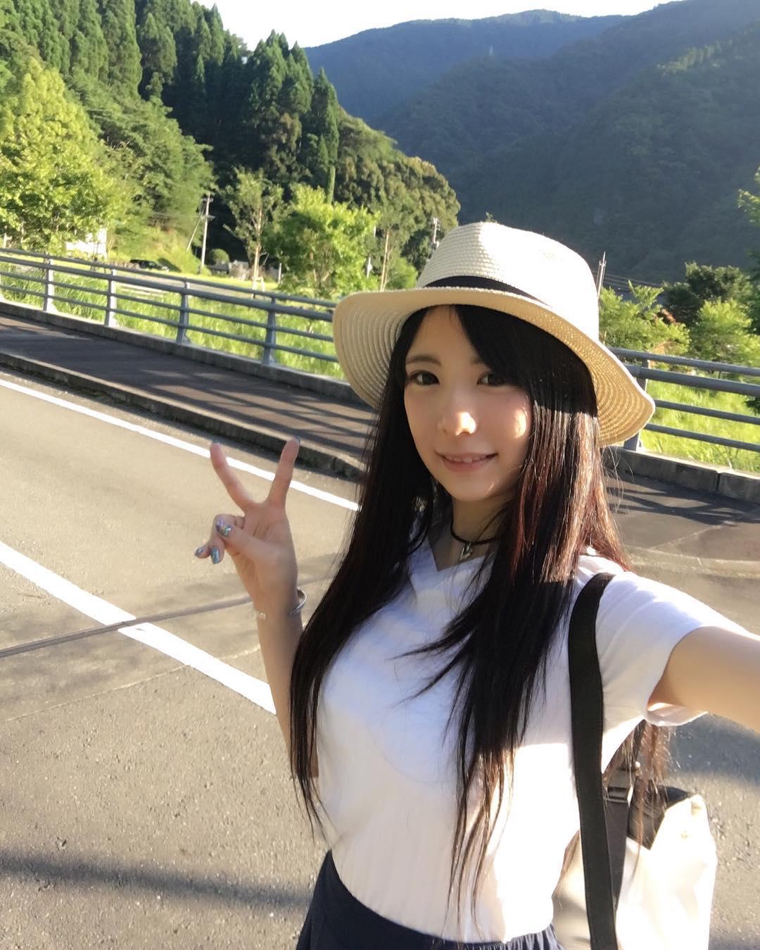 日本美女DJ Natsumi私房照