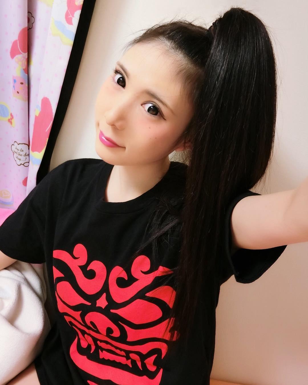 日本美女DJ Natsumi私房照