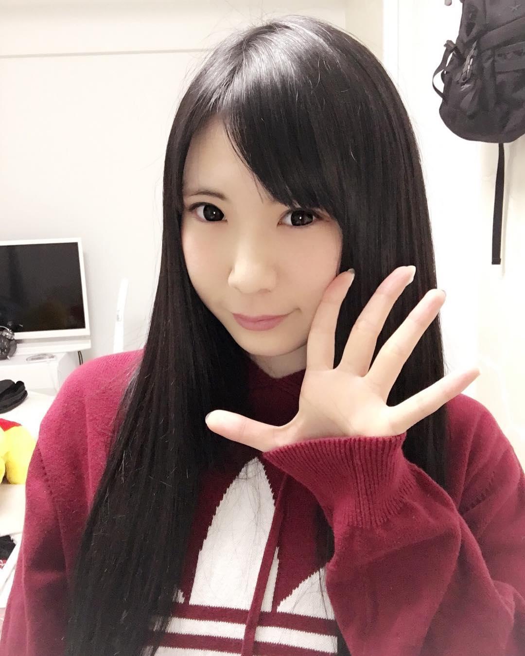 日本美女DJ Natsumi私房照