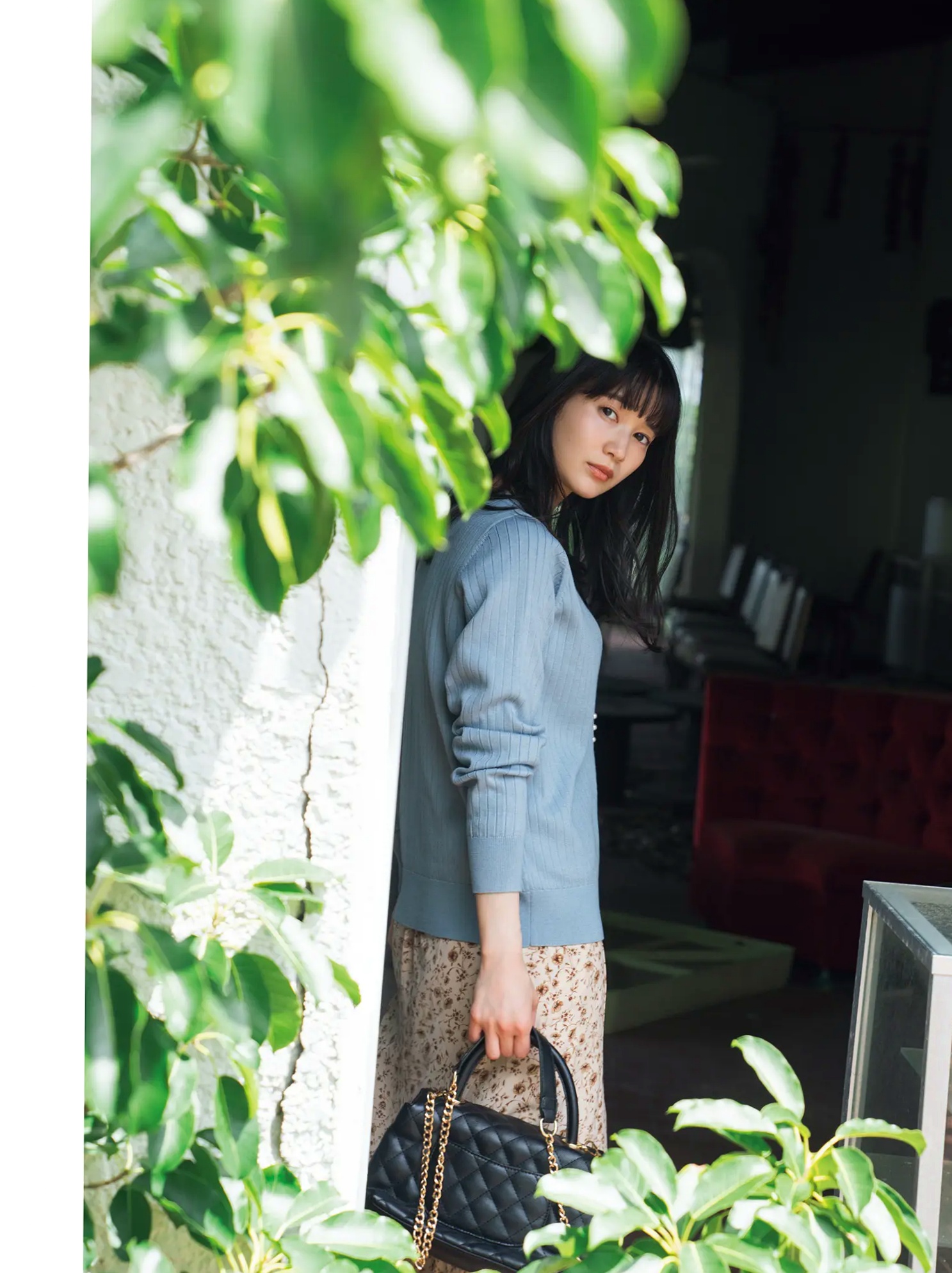 出口亜梨沙 - ESSENCE 户外蓝天性感内衣大尺度写真