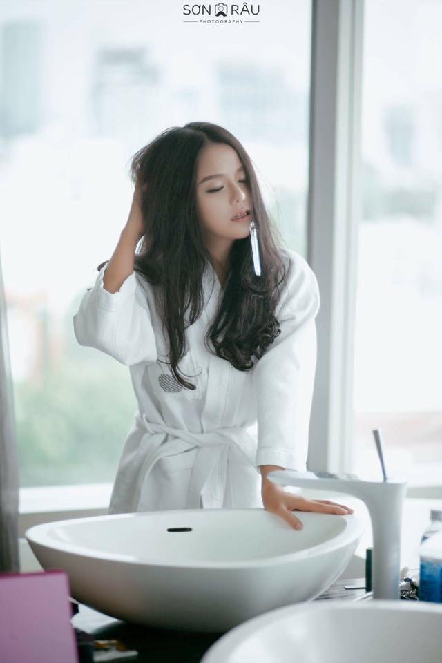 越南Dj Mai Anh,阳光甜笑照暖人心