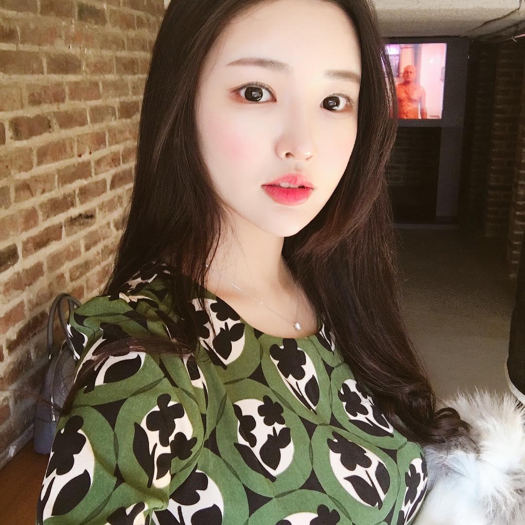 南韩素人Dear Sophia 最甜笑容与最正身段