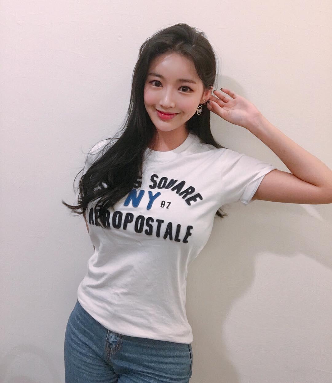 南韩素人Dear Sophia 最甜笑容与最正身段