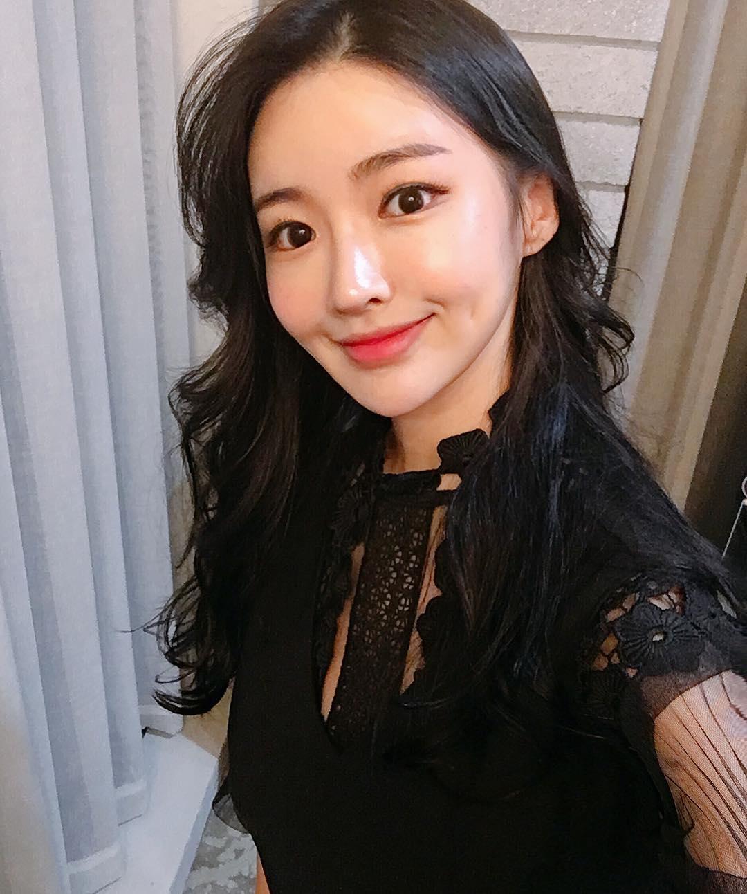 南韩素人Dear Sophia 最甜笑容与最正身段