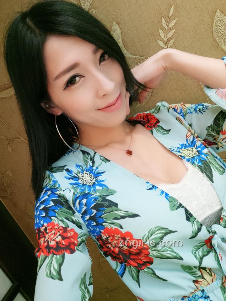 台湾正妹薇恩Vayen 绑带衣就是有魔力
