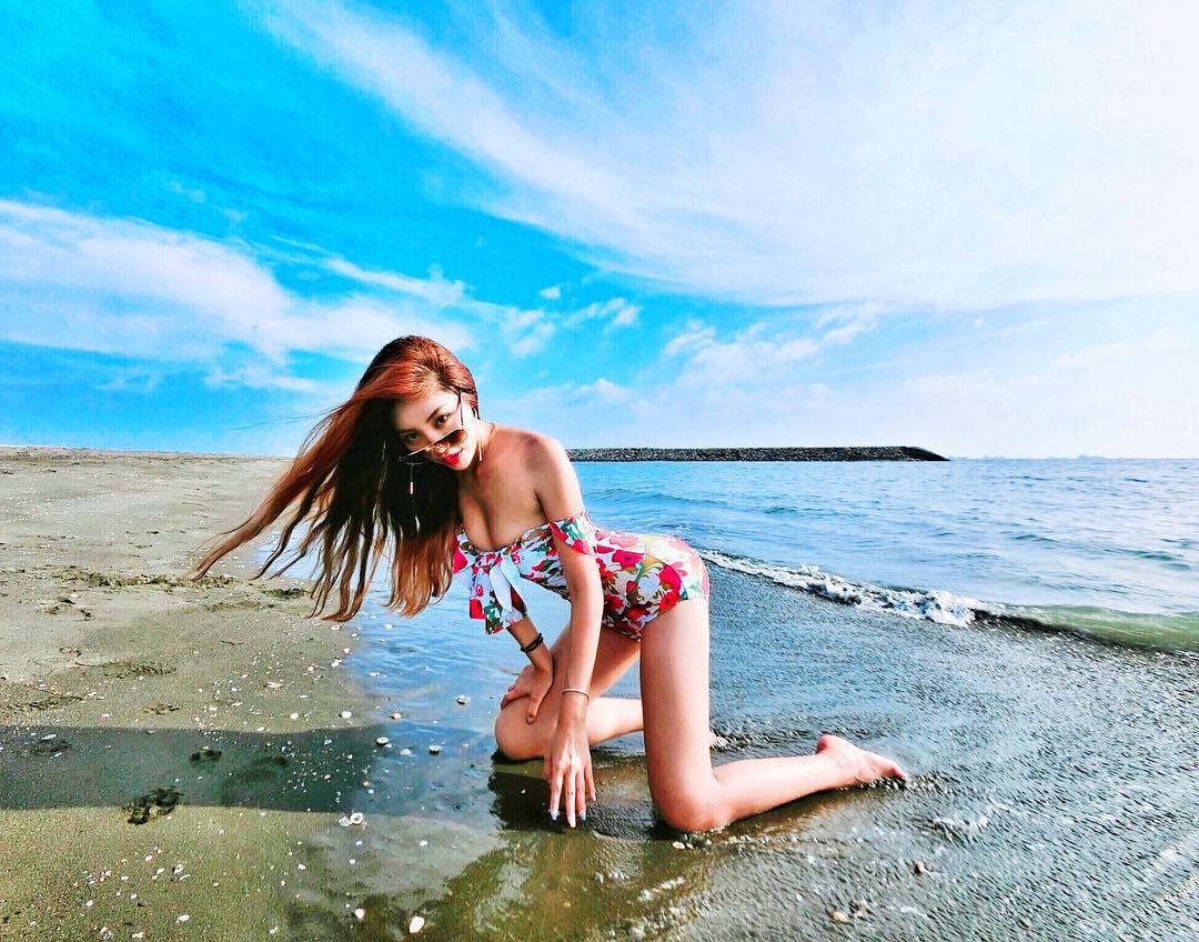 美女博客主林倩 抓住夏日的尾巴