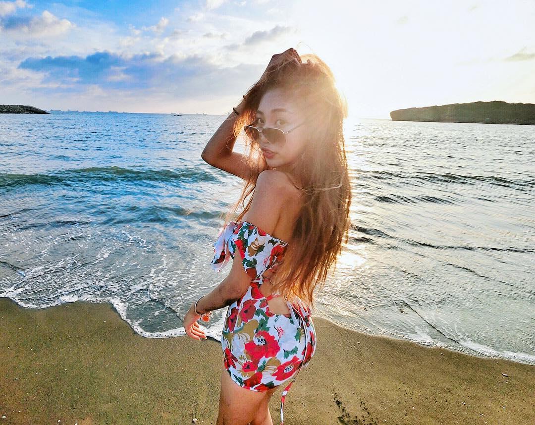 美女博客主林倩 抓住夏日的尾巴