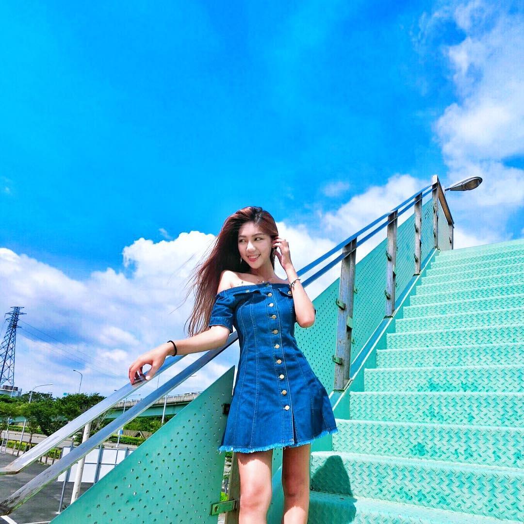美女博客主林倩 抓住夏日的尾巴