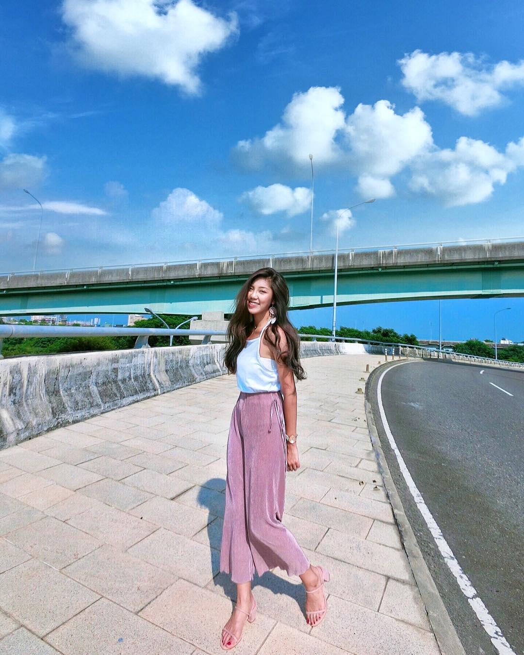 美女博客主林倩 抓住夏日的尾巴