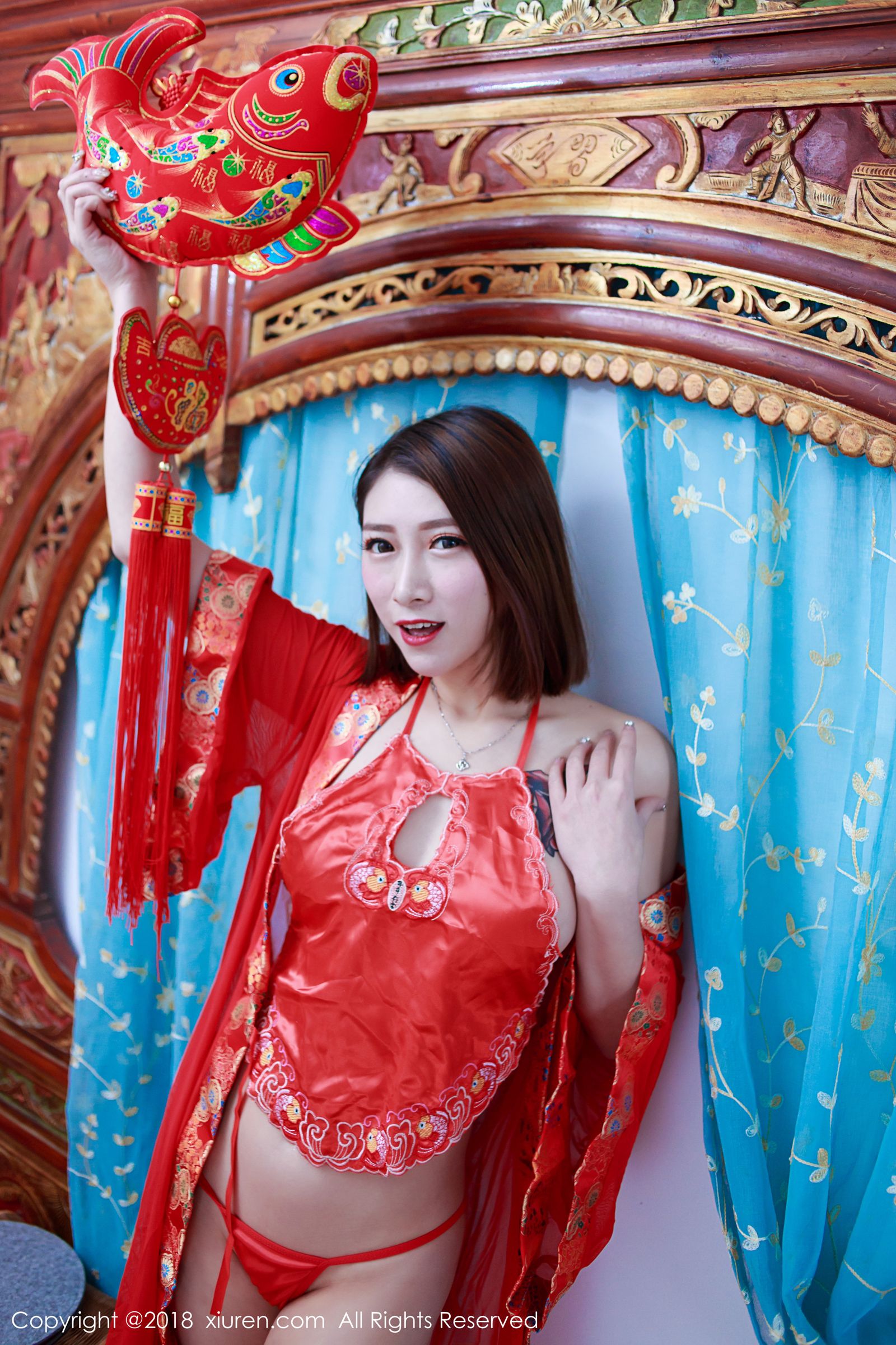 御姐范美女杜花花 新春写真特辑发布