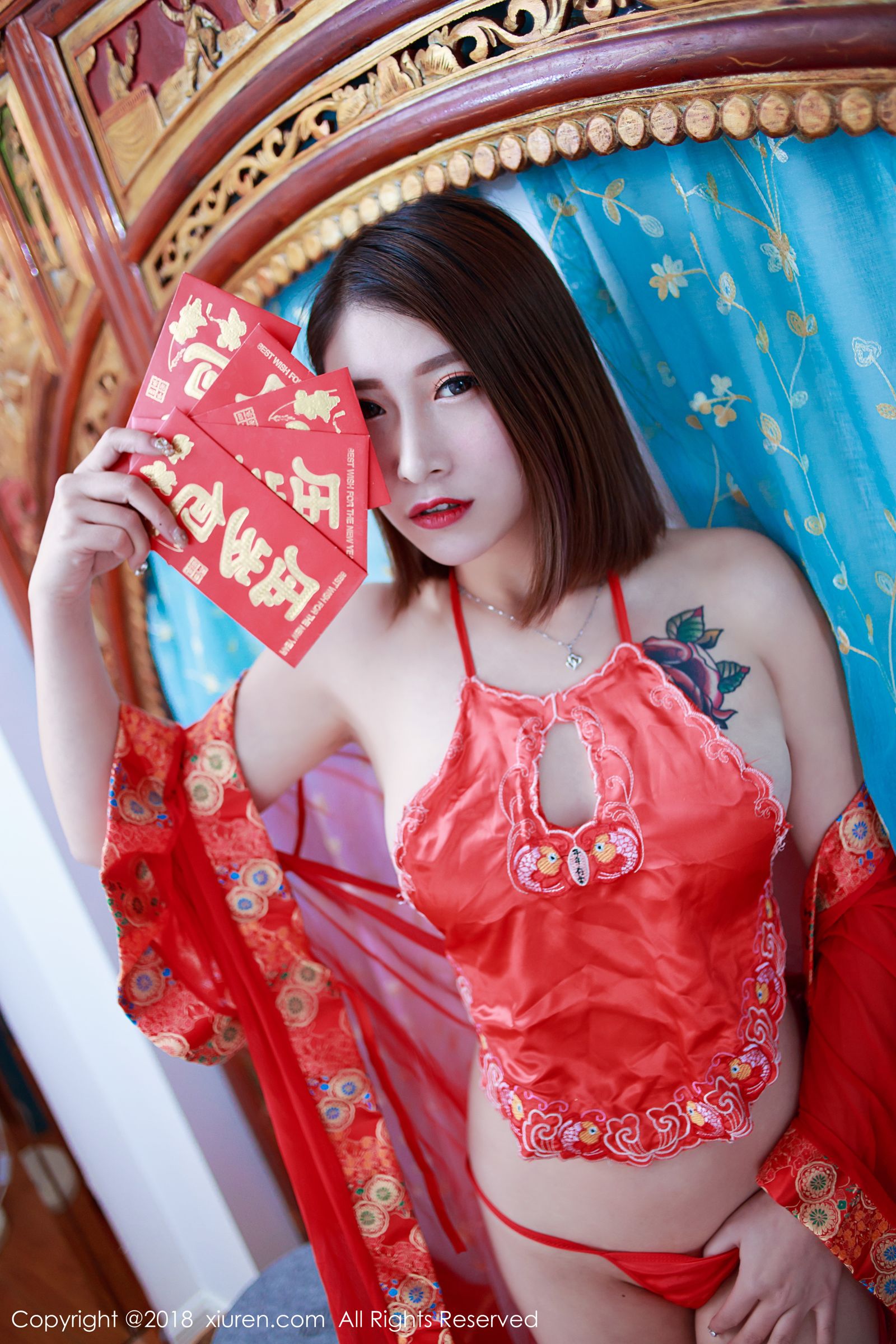 御姐范美女杜花花 新春写真特辑发布