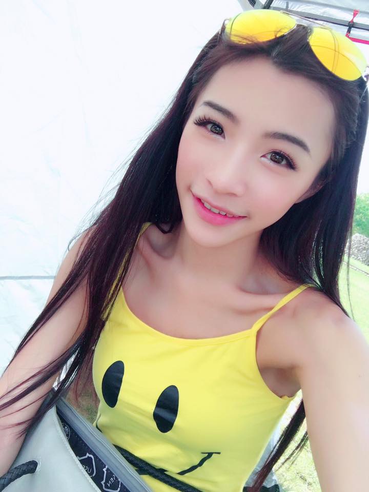 魅惑舞者安彤Adeleiya 令男人惭愧的腹肌