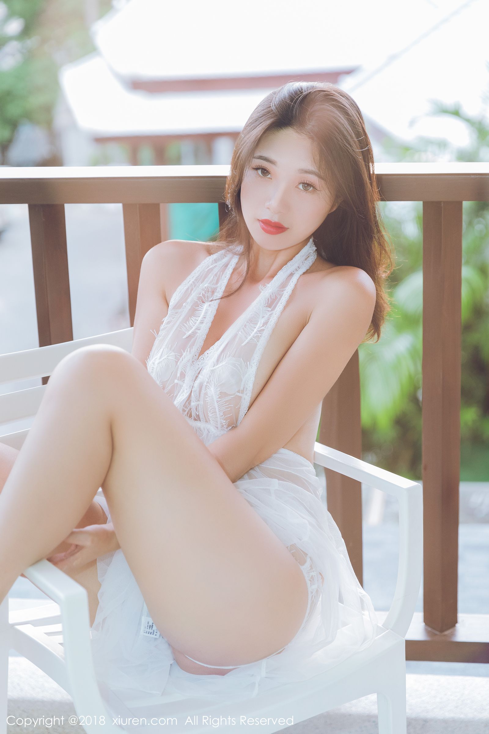性感美女宋KiKi 复古孔雀蓝肚兜