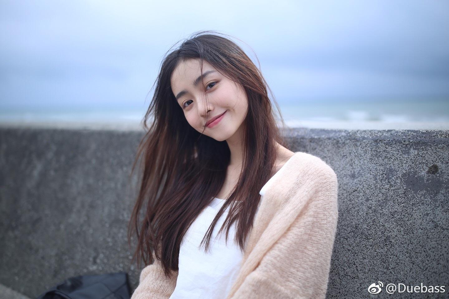 清新甜美网红Duebass 2017年看过最正的妹