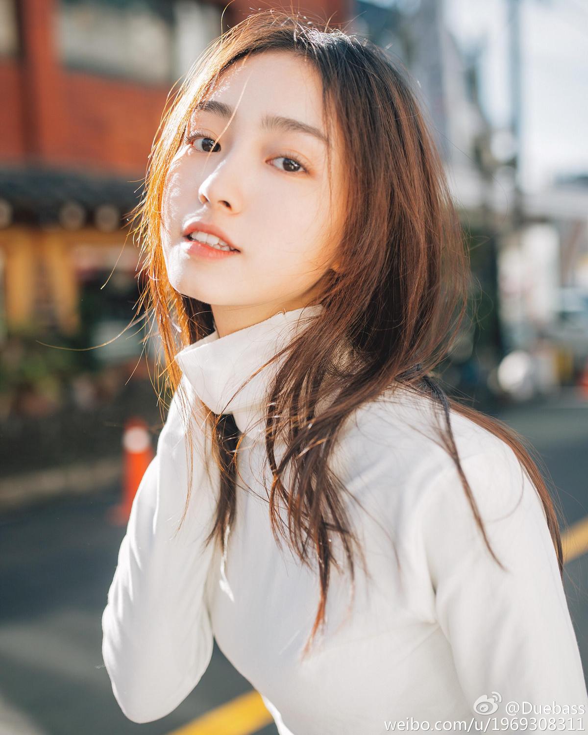 清新甜美网红Duebass 2017年看过最正的妹